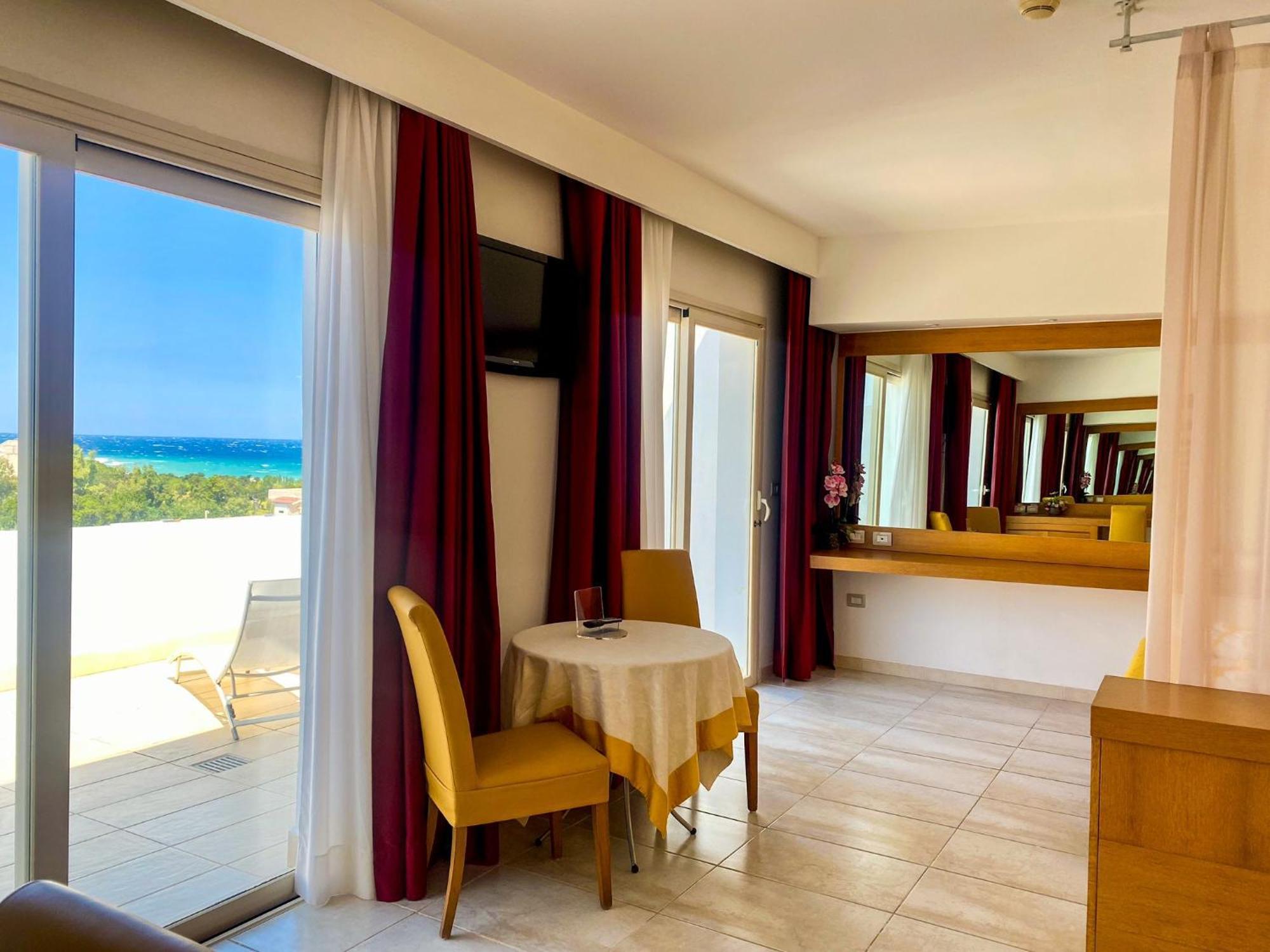 Hotel Degli Haethey Otranto Eksteriør billede